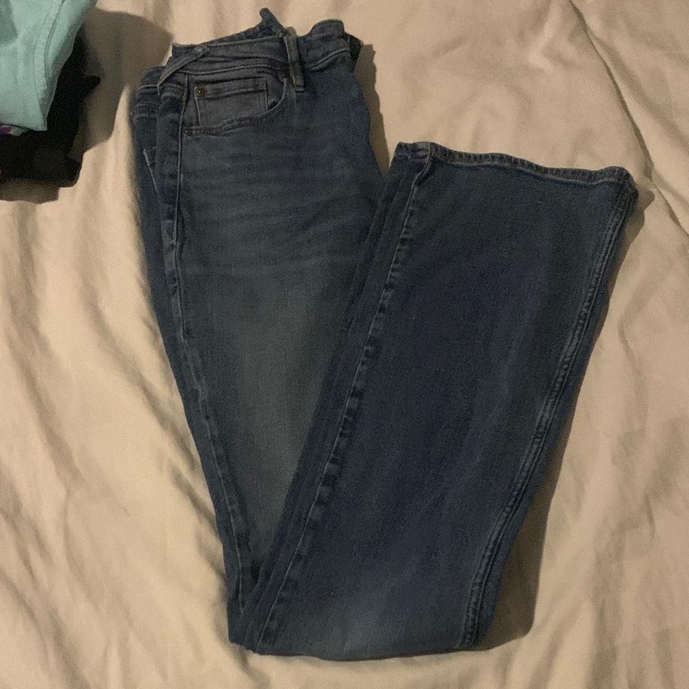 Women's Blue Flare Jeans - Classic Flared Denim 27x32